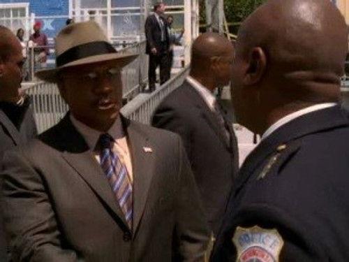 The District Season 3 Episode 1 - Resurrection (1)