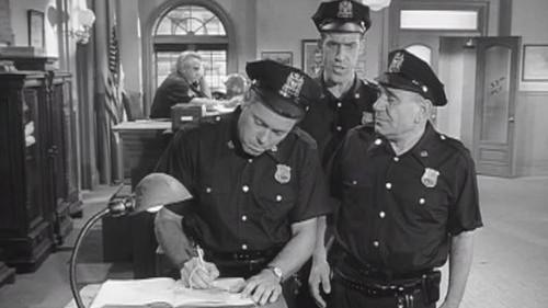 Car 54, Where Are You? Season 1 Episode 1 - Who's for Swordfish?