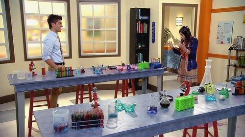 Every Witch Way Season 2 Episode 3 - Love Pie Redux