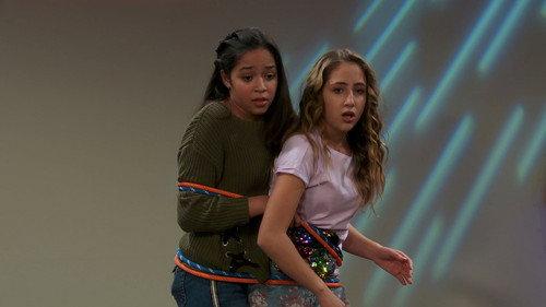 Sydney to the Max Season 2 Episode 8 - Mrs. Harris' Opus