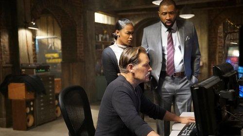 Black Lightning Season 1 Episode 12 - The Resurrection and the Light: The Book of Pain