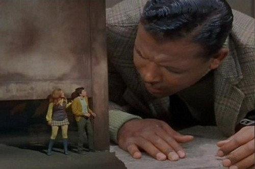 Land of the Giants Season 2 Episode 6 - Giants and All That Jazz