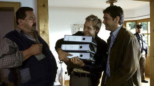 Die Rosenheim-Cops Season 5 Episode 4 - Die zerbrochene Feder