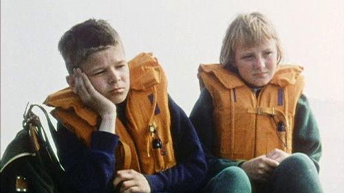 Life on Seacrow Island Season 1 Episode 3 - Lost in the fog