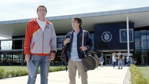 Once Season 1 Episode 2 - Una mal bienvenida, una pasión