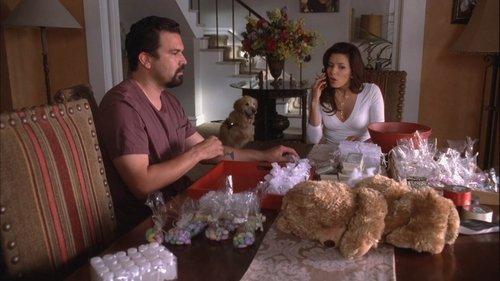 Desperate Housewives Season 4 Episode 17 - Free