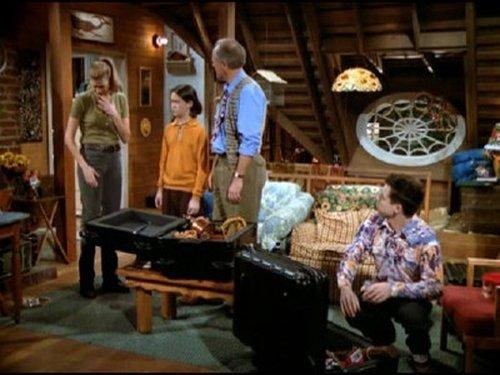 3rd Rock from the Sun Season 1 Episode 20 - See Dick Run (1)