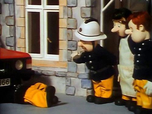 Fireman Sam Season 3 Episode 1 - Dilys' Forgetful Day