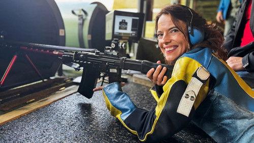 Mona mittendrin Season 10 Episode 1 - Episode 1