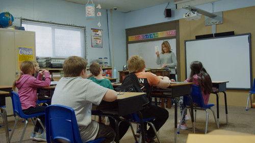 VICE News Tonight Season 6 Episode 10 - Thursday, February 10, 2022