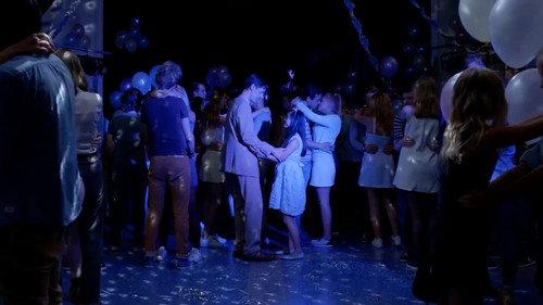 Rundfunk Season 2 Episode 9 - Spinnwebe