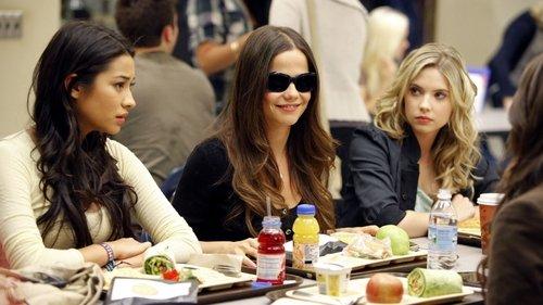 Pretty Little Liars Season 1 Episode 2 - The Jenna Thing