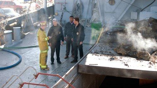 NCIS Season 9 Episode 21 - Rekindled