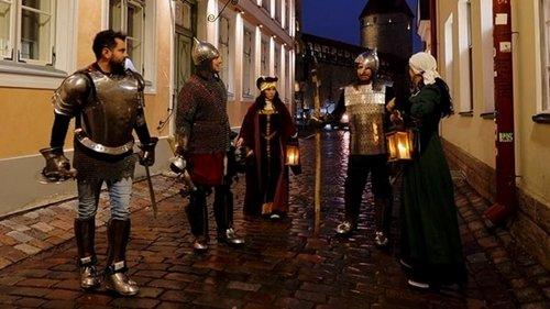 De viaje con los Derbez Season 4 Episode 5 - Derbez medieval