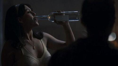 El Gallo de Oro Season 2 Episode 4 - La Botella