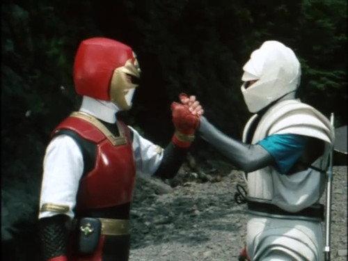 Ninja Olympiad Season 1 Episode 26 - Fashionable and in a Crisis! Kei and Emiha