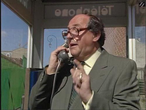 French Fields Season 2 Episode 5 - Sale Or Return