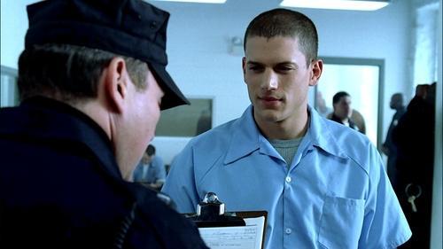 Prison Break Season 1 Episode 1 - Pilot
