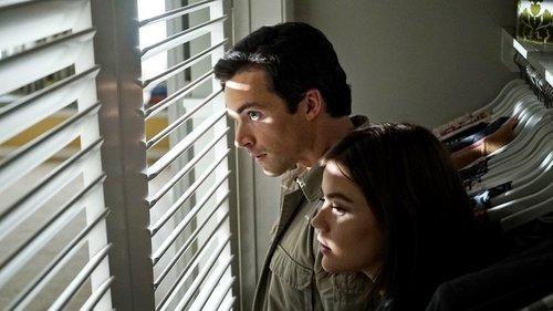 Pretty Little Liars Season 7 Episode 1 - Tick-Tock, Bitches
