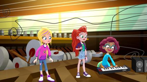 Polly Pocket Season 1 Episode 24 - Gwen the Great
