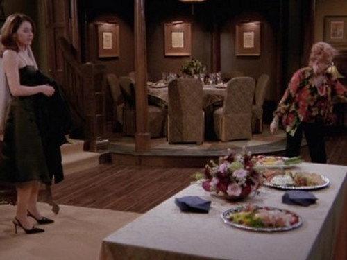 undefined Season 10 Episode 14 - Daphne Does Dinner