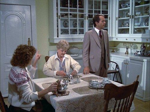 Murder, She Wrote Season 1 Episode 5 - It's a Dog's Life