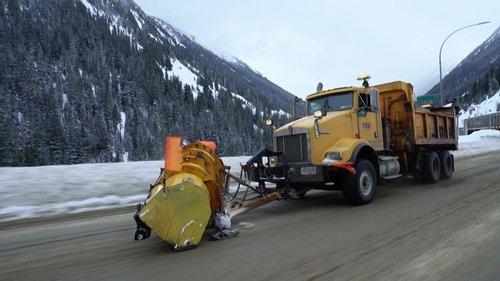 Highway Thru Hell Season 13 Episode 8 - The Whole Coquihalla Is Relying on You, Buddy