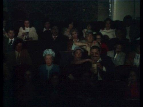 El Chavo del Ocho Season 7 Episode 1 - El Cine