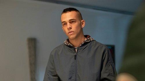 We Are Who We Are Season 1 Episode 7 - Right here, right now #7