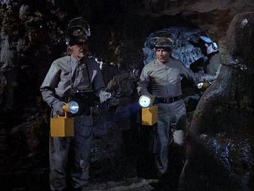 Voyage to the Bottom of the Sea Season 3 Episode 26 - Destroy Seaview!