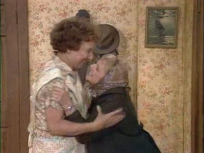 All in the Family Season 8 Episode 4 - Edith's 50th Birthday (1)