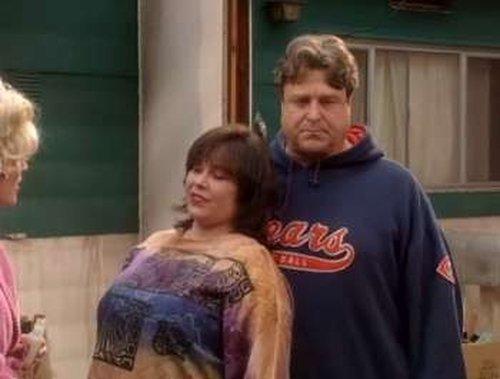 Roseanne Season 7 Episode 21 - Husbands and Wives
