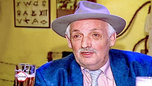 De Pfaffs Season 1 Episode 3 - Liefde en Voetbal