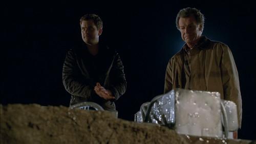 undefined Season 3 Episode 6 - 6955 kHz