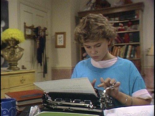 Growing Pains Season 1 Episode 4 - Carol's Article