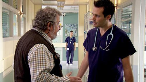 Holby City Season 15 Episode 18 - Spence's Choice (2)
