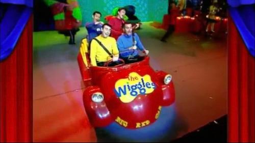 The Wiggles Season 4 Episode 2 - Making Pies