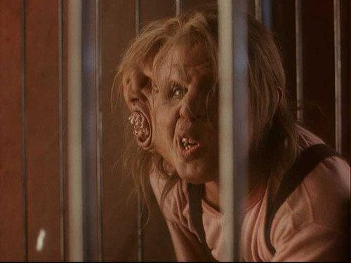 Tales from the Crypt Season 2 Episode 12 - Lower Berth