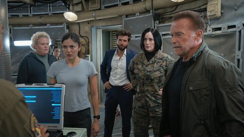 undefined Season 2 Episode 8 - Let's Twist Again