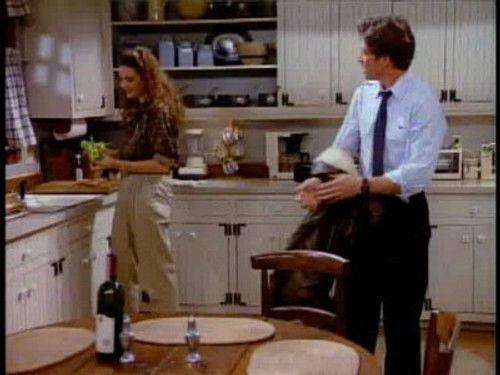 Wings Season 3 Episode 8 - Ladies Who Lunch