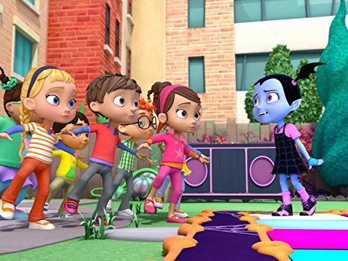 Vampirina Season 1 Episode 18 - The Bird Who Knew Too Much