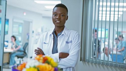 The Resident Season 2 Episode 1 - 00:42:30