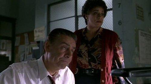 Law & Order Season 7 Episode 12 - Barter