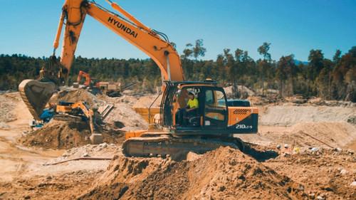 Gold Rush: Parker's Trail Season 5 Episode 5 - Gold Mining Paradise