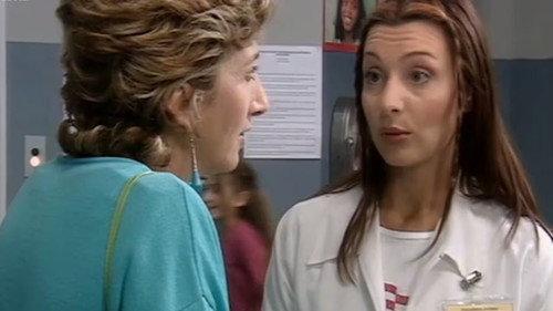 A doctor in the family Season 3 Episode 4 - Indecent proposals