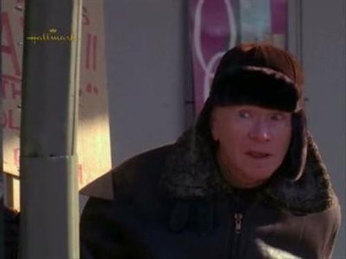 Early Edition Season 3 Episode 20 - Pinch Hitters