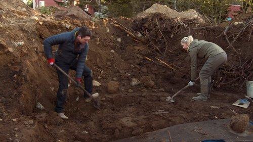 The Curse of Oak Island Season 8 Episode 21 - Off the Railing