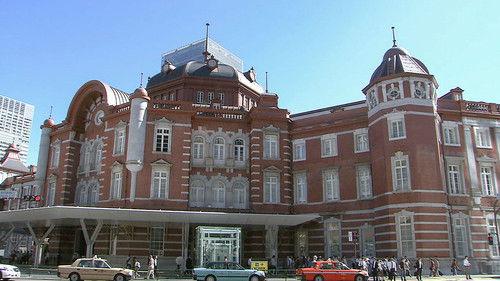 Seasoning the Seasons Season 3 Episode 6 - Modern Architecture: Giving Form to Dreams