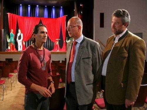 Die Rosenheim-Cops Season 13 Episode 6 - Ausgetanzt