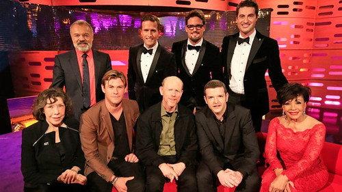 The Graham Norton Show Season 18 Episode 10 - Chris Hemsworth, Ron Howard, Lily Tomlin, Kevin Bridges, Blake, Dame Shirley Bassey